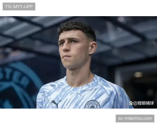 福登在瓜迪奥拉体系中的前场多面手角色解析