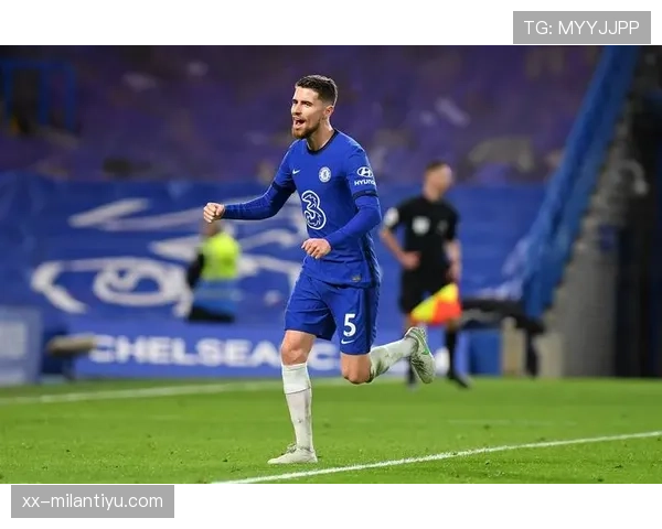 切尔西阵容位置重叠问题是否持续影响球队稳定性与轮换优化