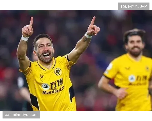 比赛暂停规则详解：裁判何时允许中断比赛及影响判罚标准